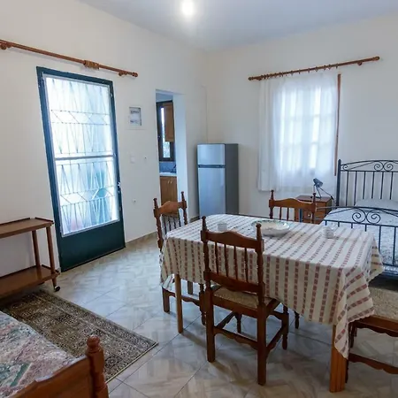 Apartment Thodoris's Rock House 2 Leonidio